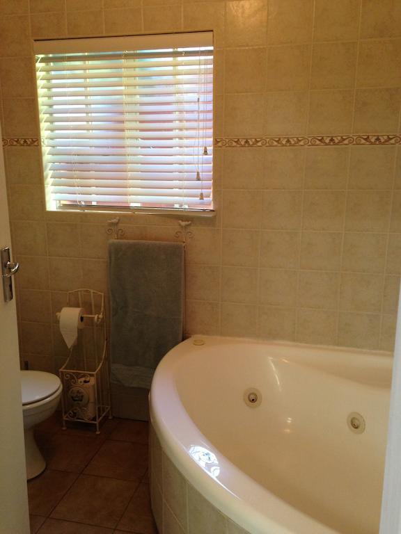 Anne'S Place Potchefstroom Pokoj fotografie